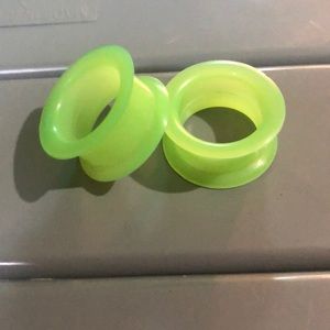 13/16. 20mm. Tunnels.